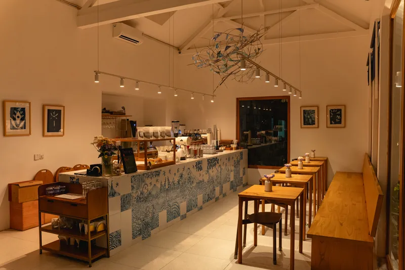 Bistro interior with the counter and tables